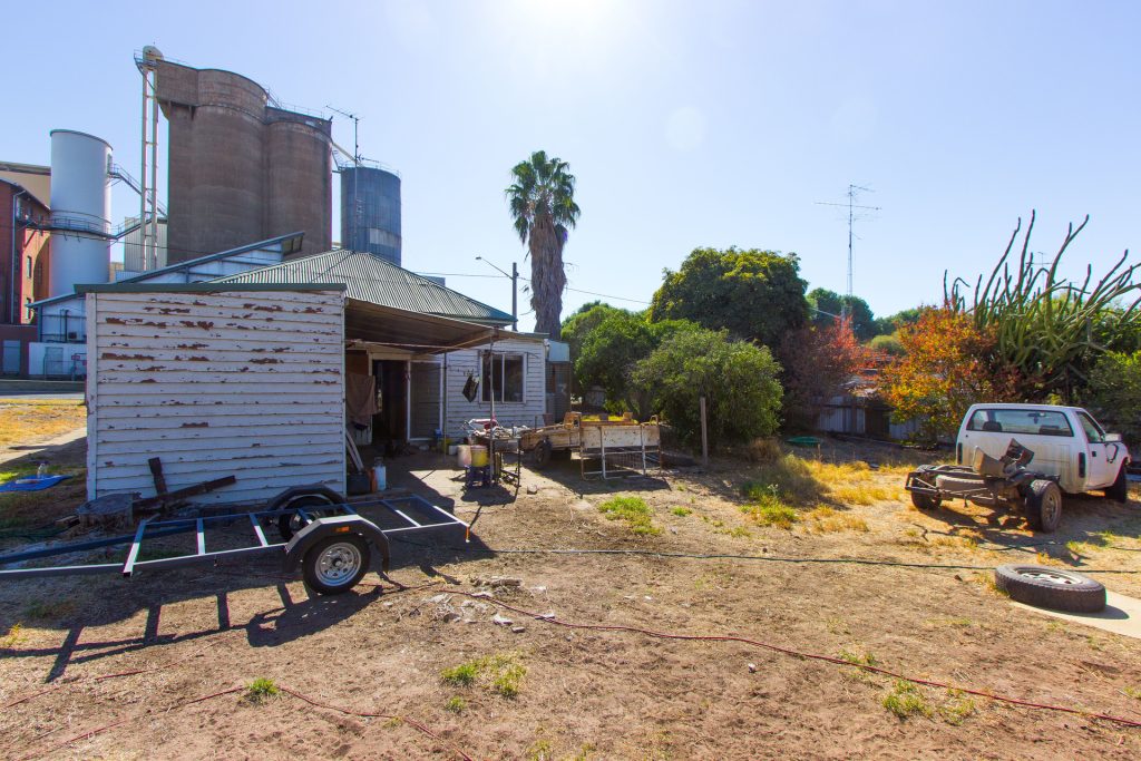 104 Whitton Street, Narrandera NSW 2700 - photo 10