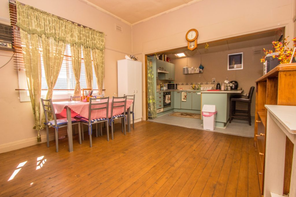 23 William Street, Narrandera NSW 2700 - photo 2