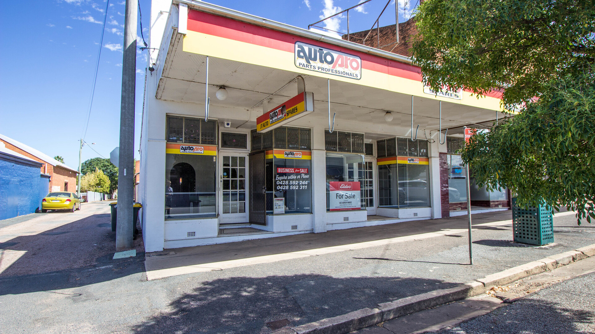 54-56 East Street, Narrandera NSW 2700 - photo 2