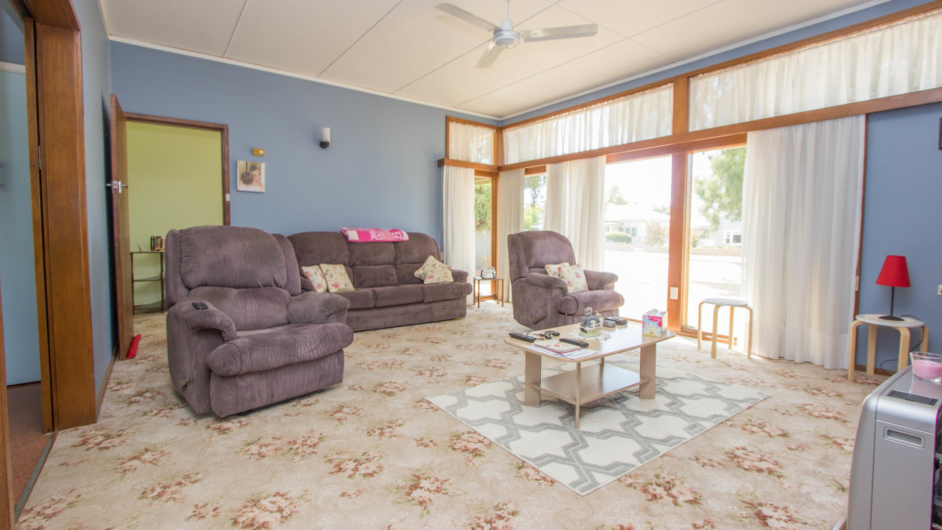 42 Riverine Street, Narrandera NSW 2700 - photo 2