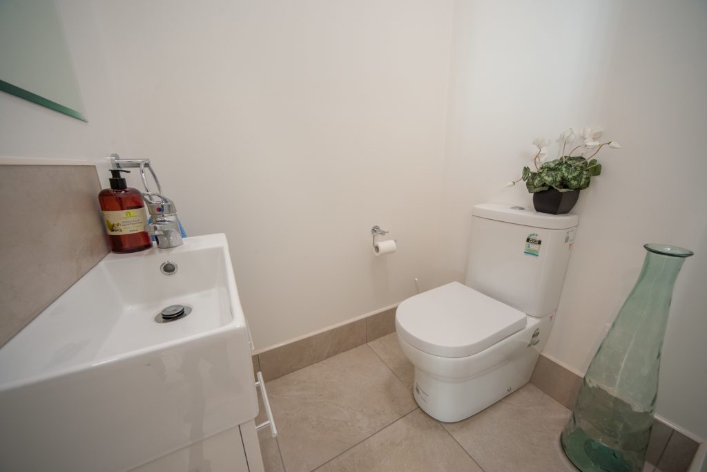 173 East Street, Narrandera NSW 2700 - photo 11