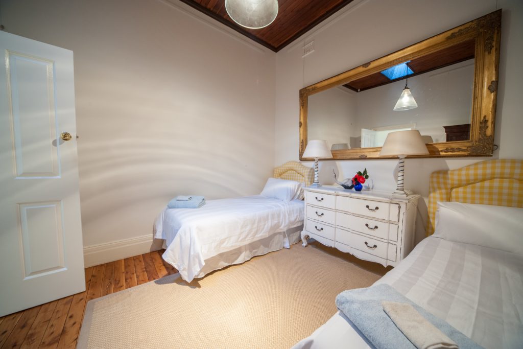 173 East Street, Narrandera NSW 2700 - photo 12