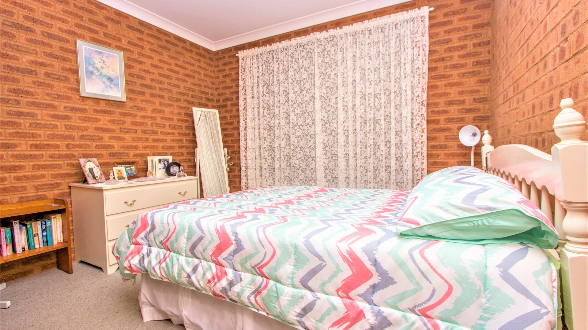 6 Crown Street, Narrandera NSW 2700 - photo 5