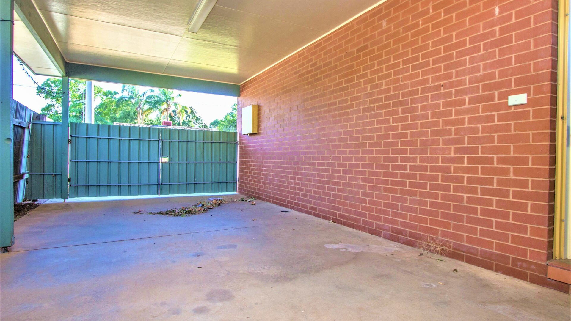 6 Crown Street, Narrandera NSW 2700 - photo 9