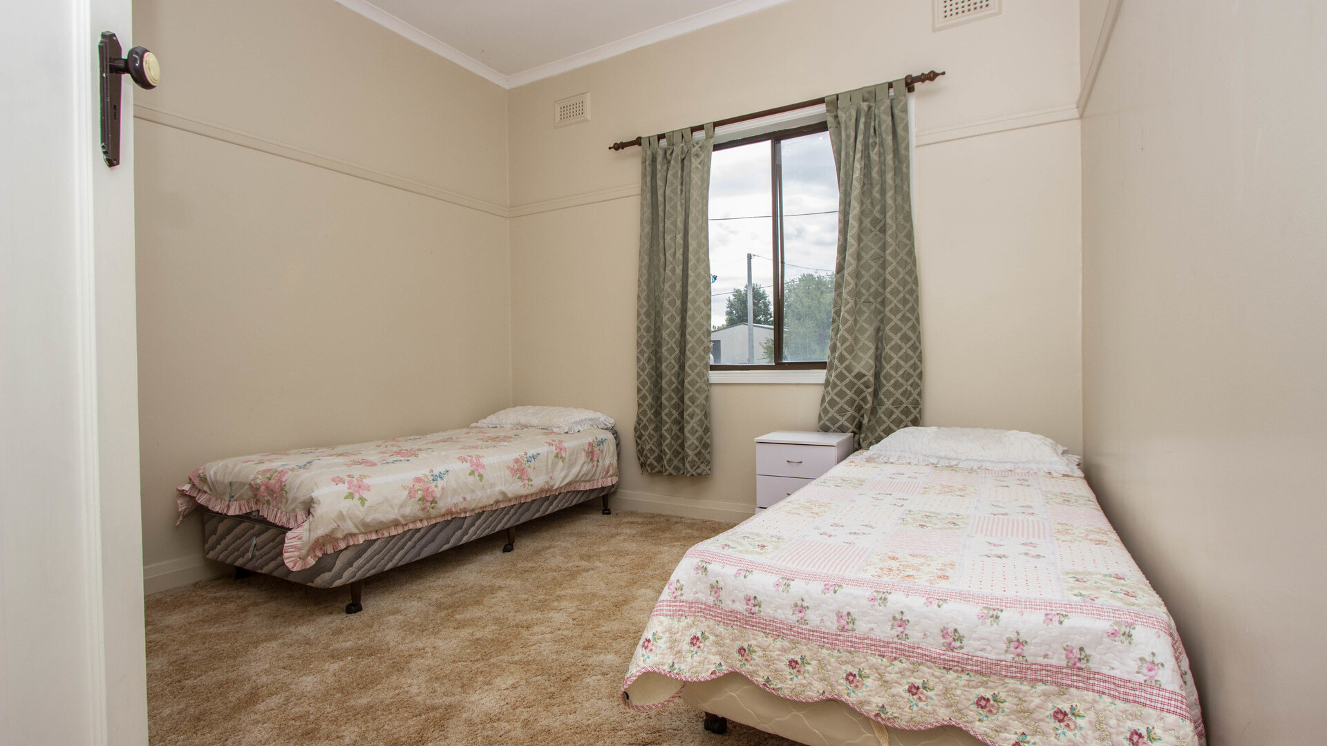39 Riverine Street, Narrandera NSW 2700 - photo 7