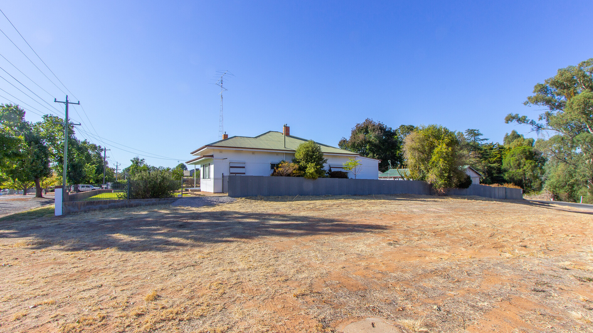 148 Audley Street, Narrandera NSW 2700 - photo 11