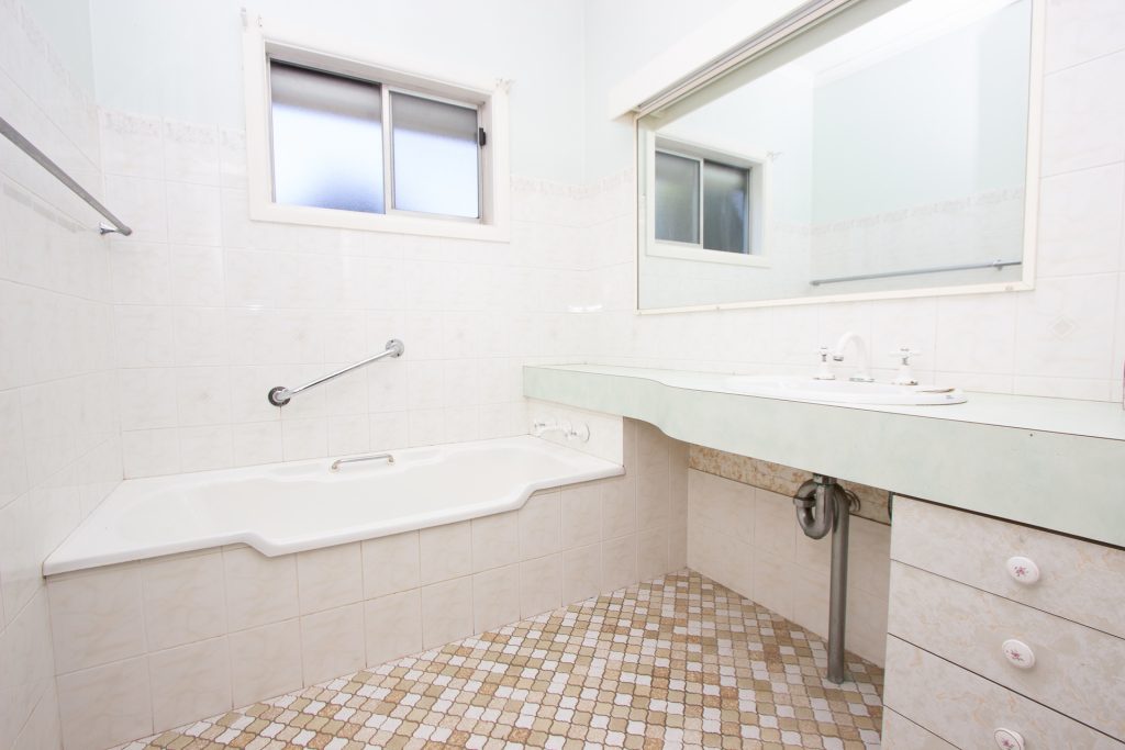 148 Audley Street, Narrandera NSW 2700 - photo 8