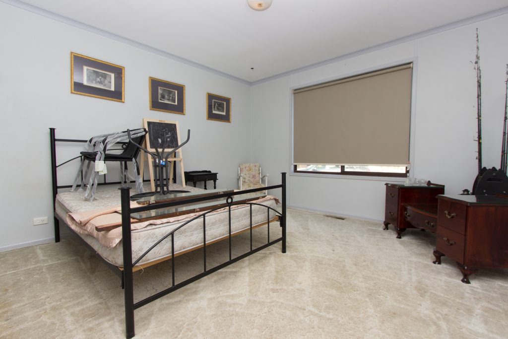 2 Japonica Place, Narrandera NSW 2700 - photo 8