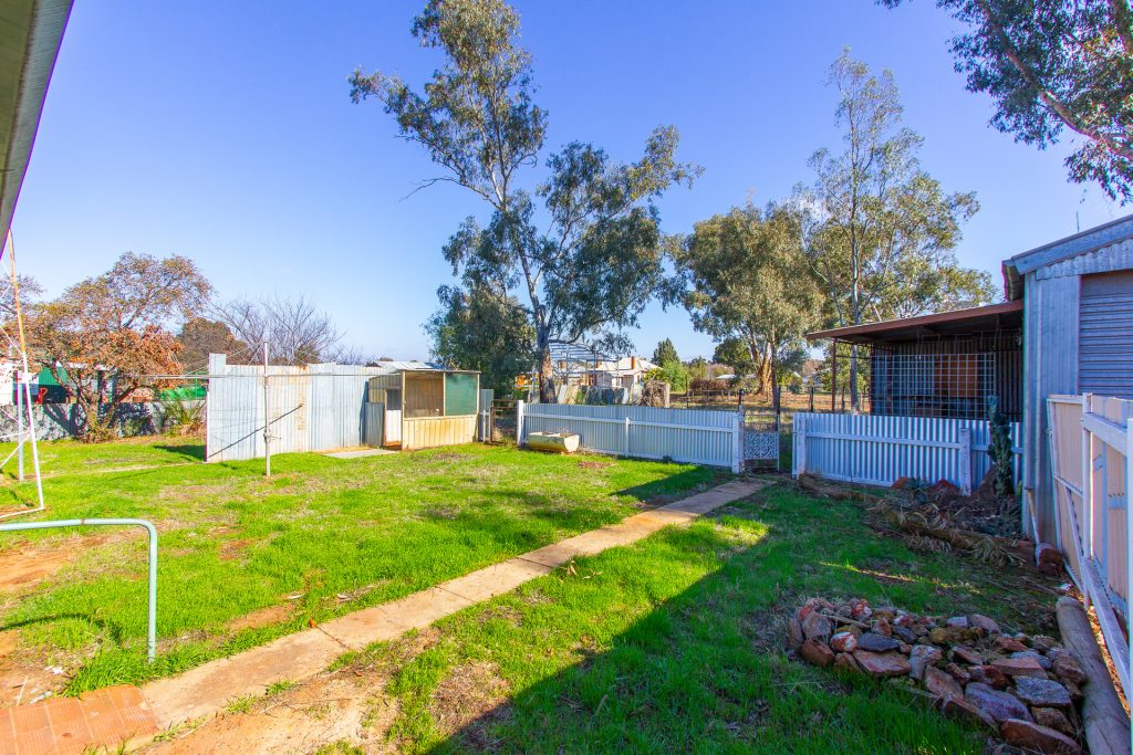 46 Barellan Street, Grong Grong NSW 2652 - photo 9