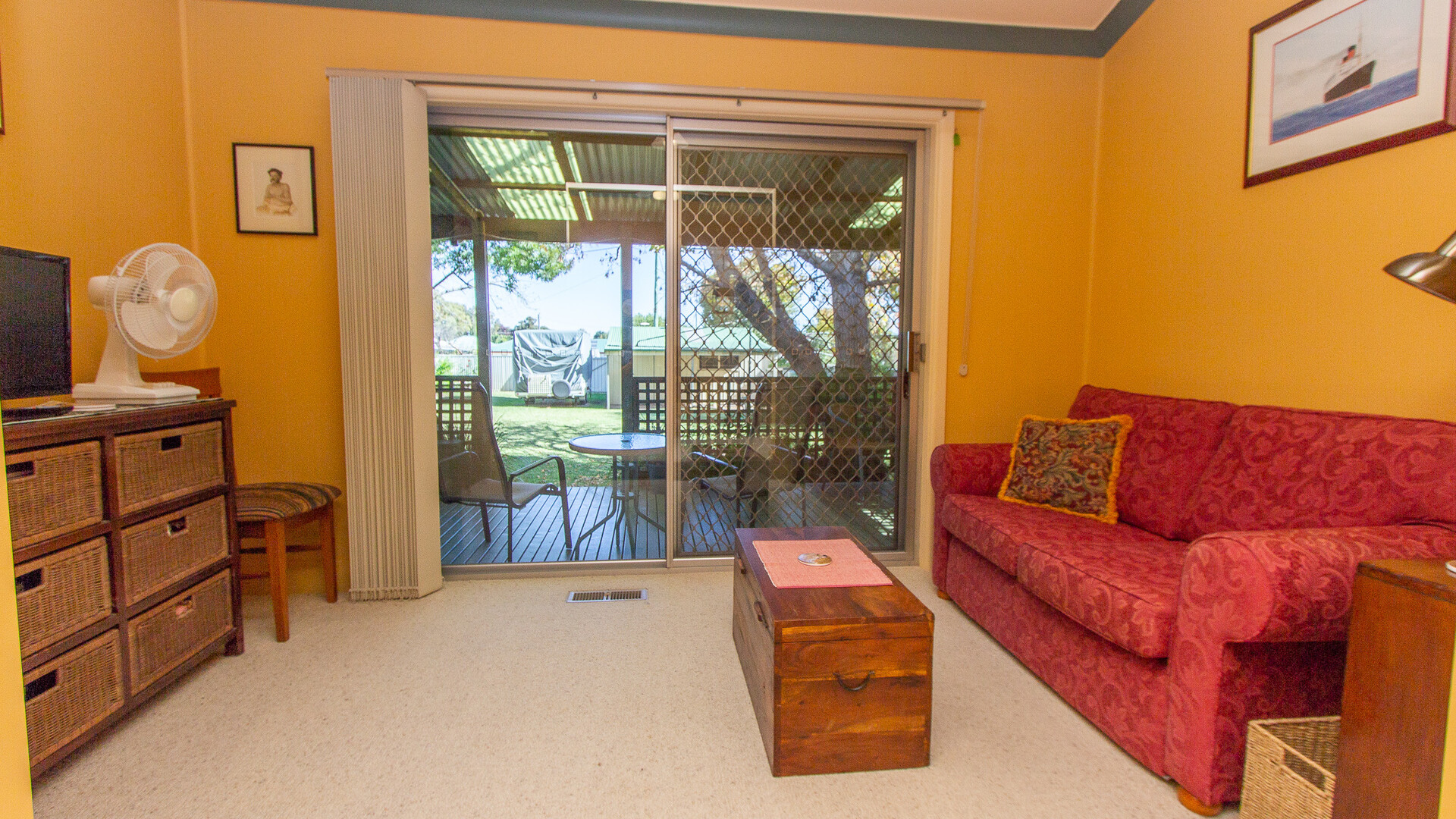 20 Argyle Street, Narrandera NSW 2700 - photo 5