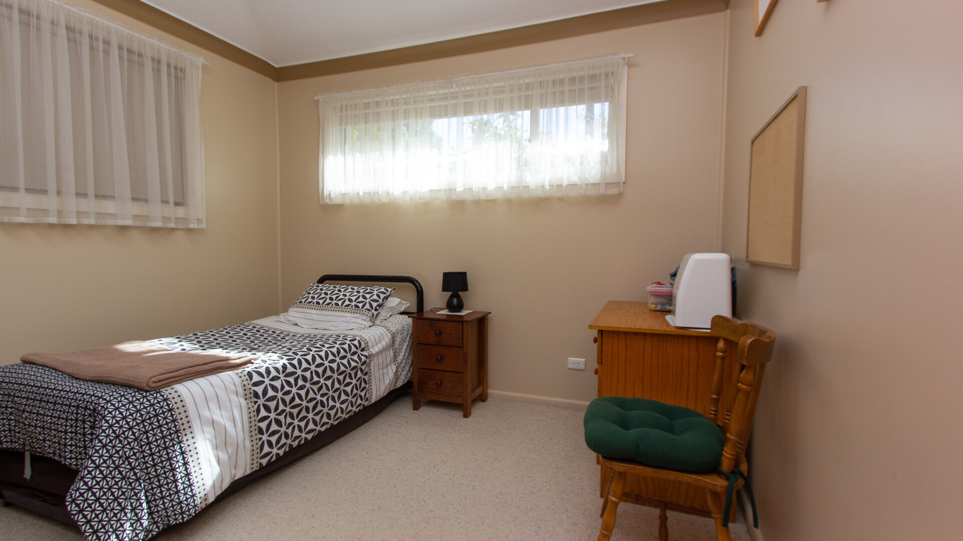 20 Argyle Street, Narrandera NSW 2700 - photo 6