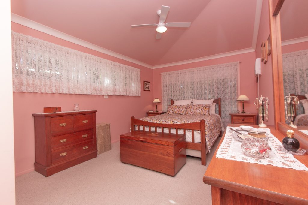 20 Argyle Street, Narrandera NSW 2700 - photo 8