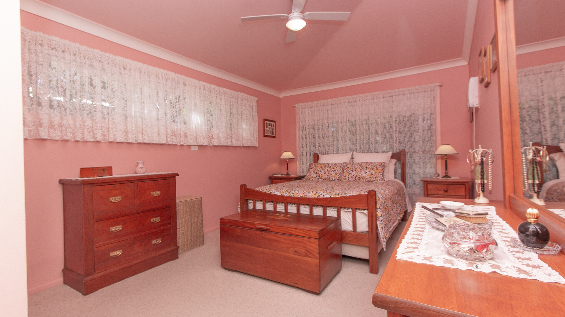 20 Argyle Street, Narrandera NSW 2700 - photo 8