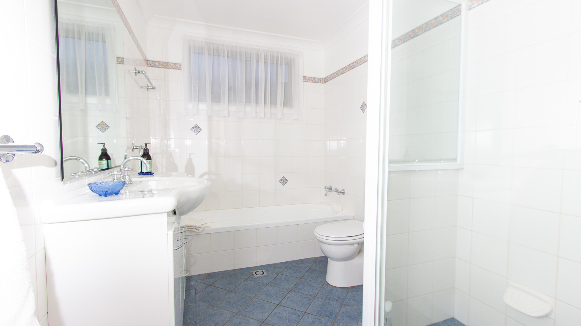 20 Argyle Street, Narrandera NSW 2700 - photo 9