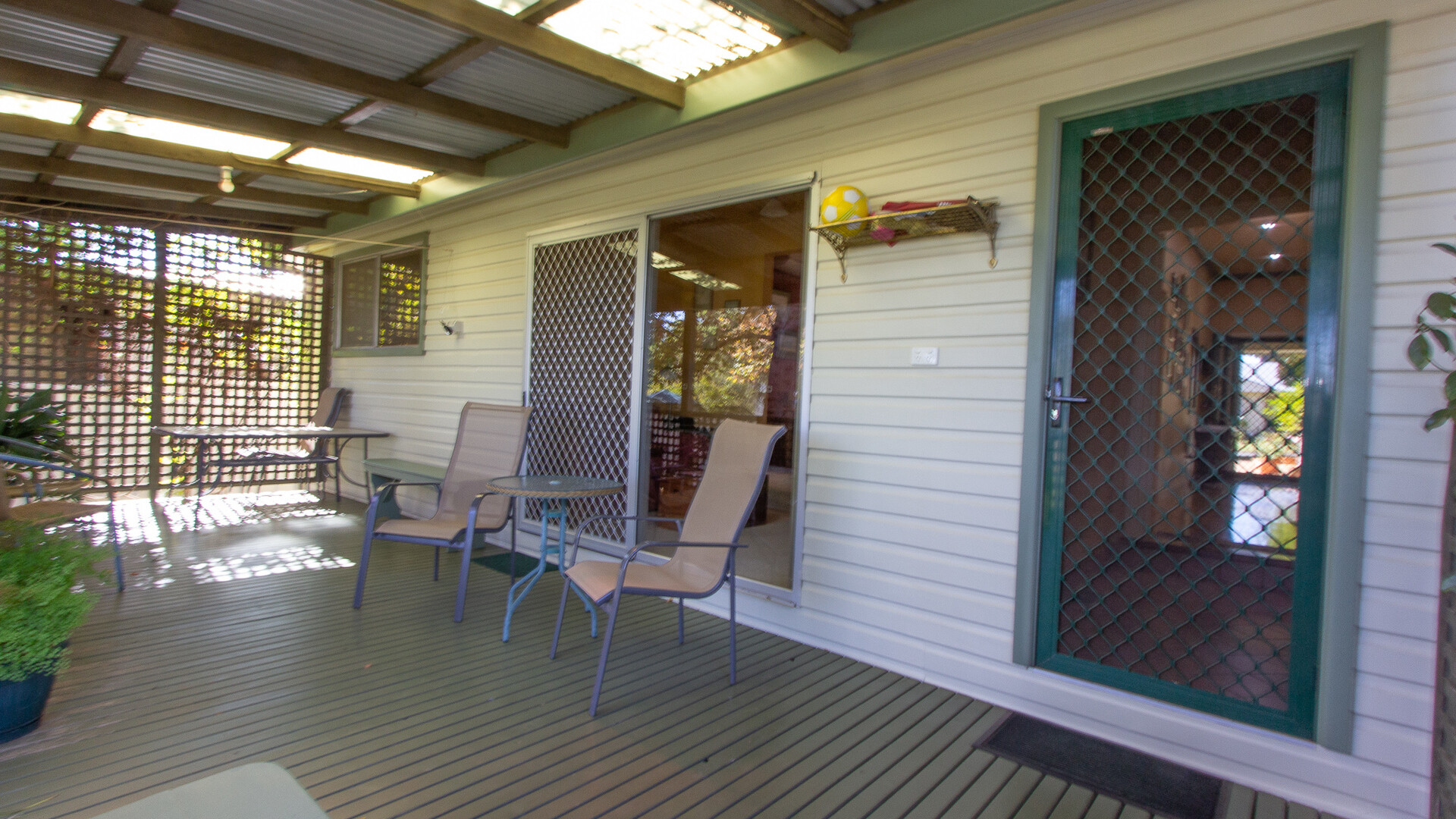 20 Argyle Street, Narrandera NSW 2700 - photo 10