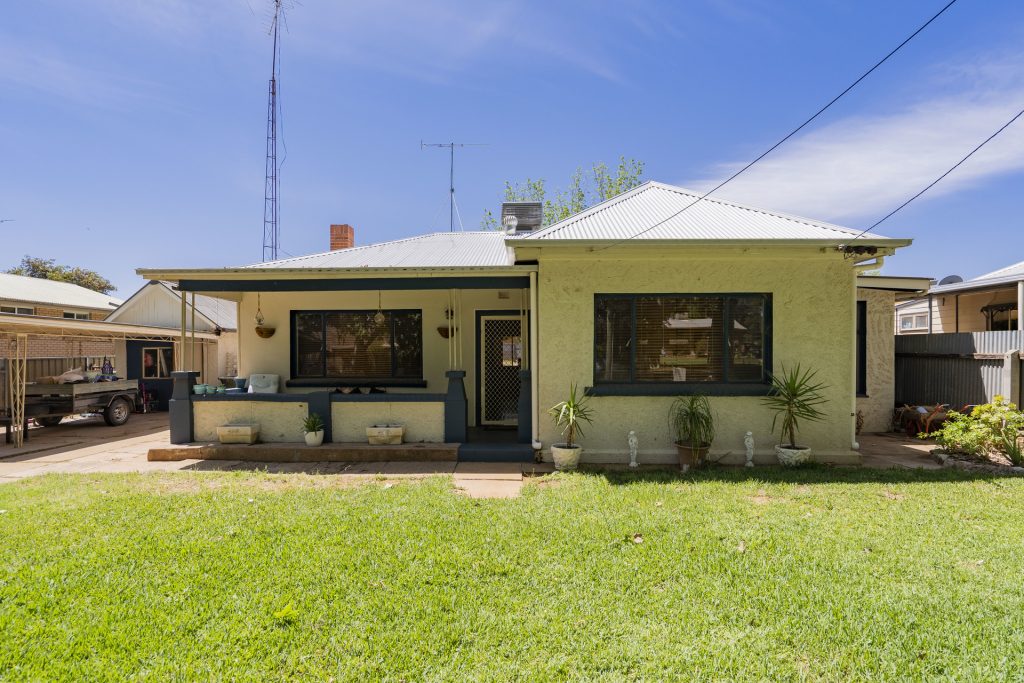 13 Chantilly Street, Narrandera NSW 2700 - McGrath Riverina