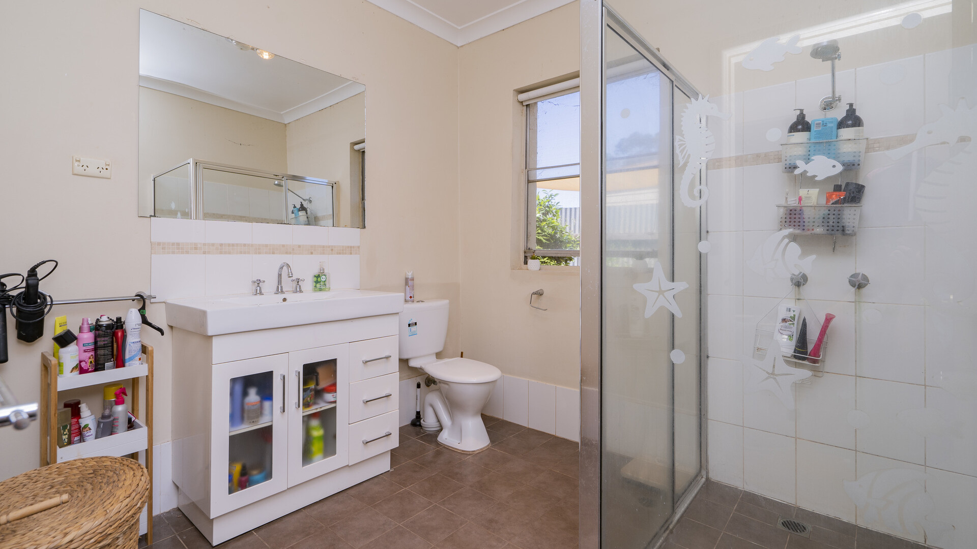 13 Chantilly Street, Narrandera NSW 2700 - photo 13