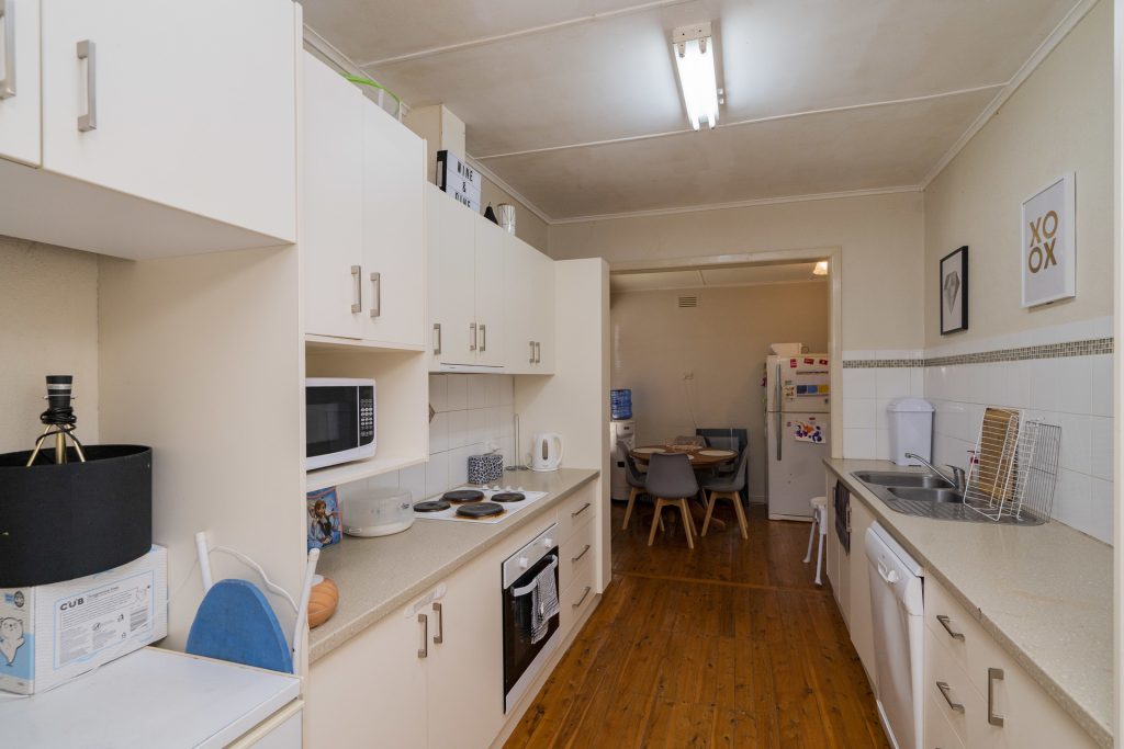 13 Chantilly Street, Narrandera NSW 2700 - photo 5
