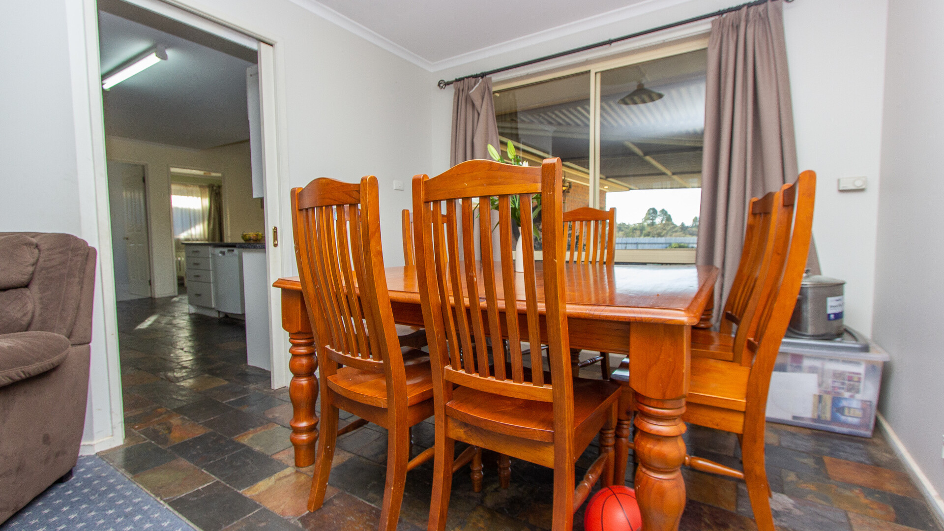 19 Kiesling Drive, Narrandera NSW 2700 - photo 5
