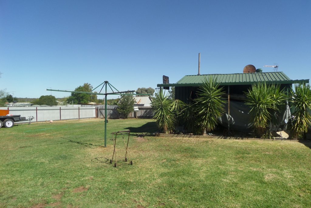 74 Dalgetty Street, Narrandera NSW 2700 - photo 16
