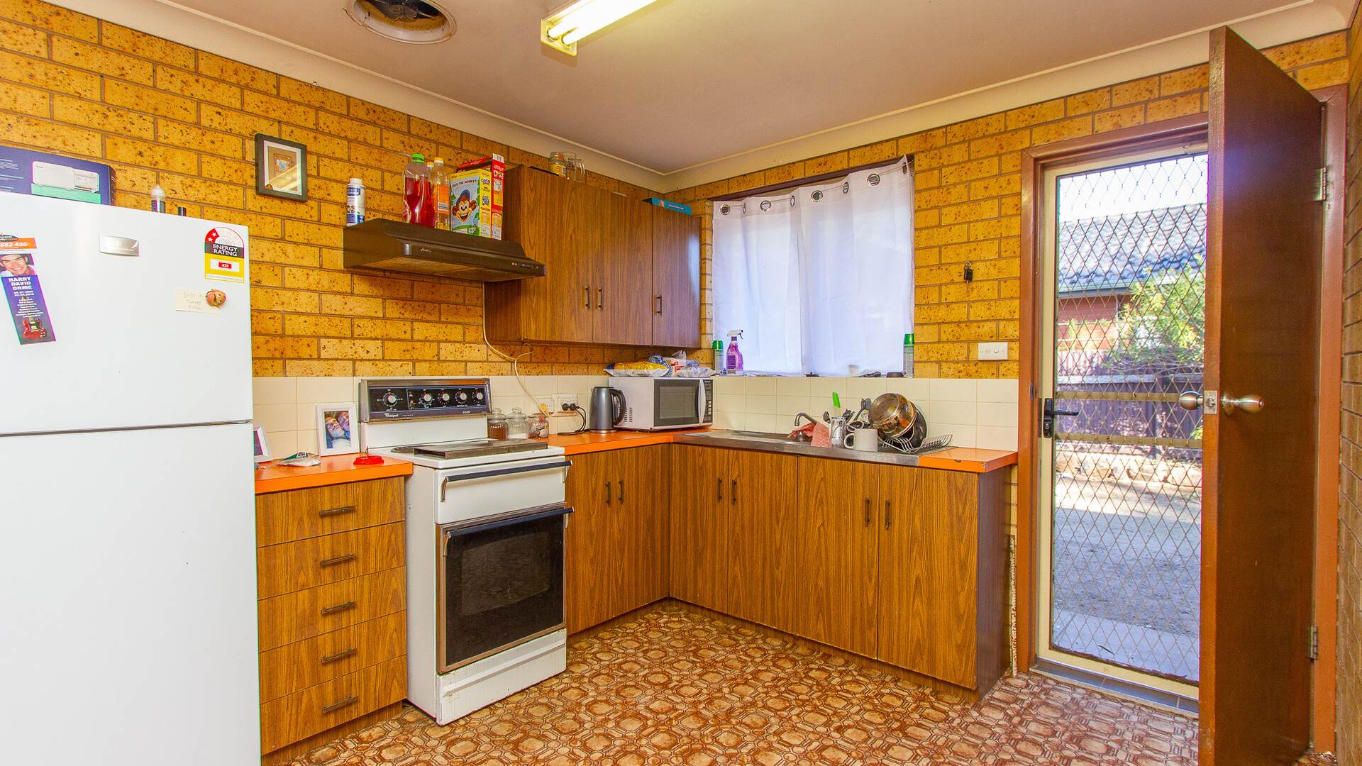 5 Helenor Crescent, Narrandera NSW 2700 - photo 4
