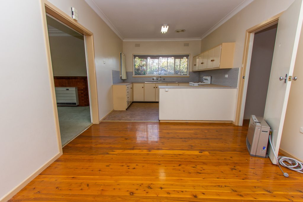 68 Twynam Street, Narrandera NSW 2700 - photo 3