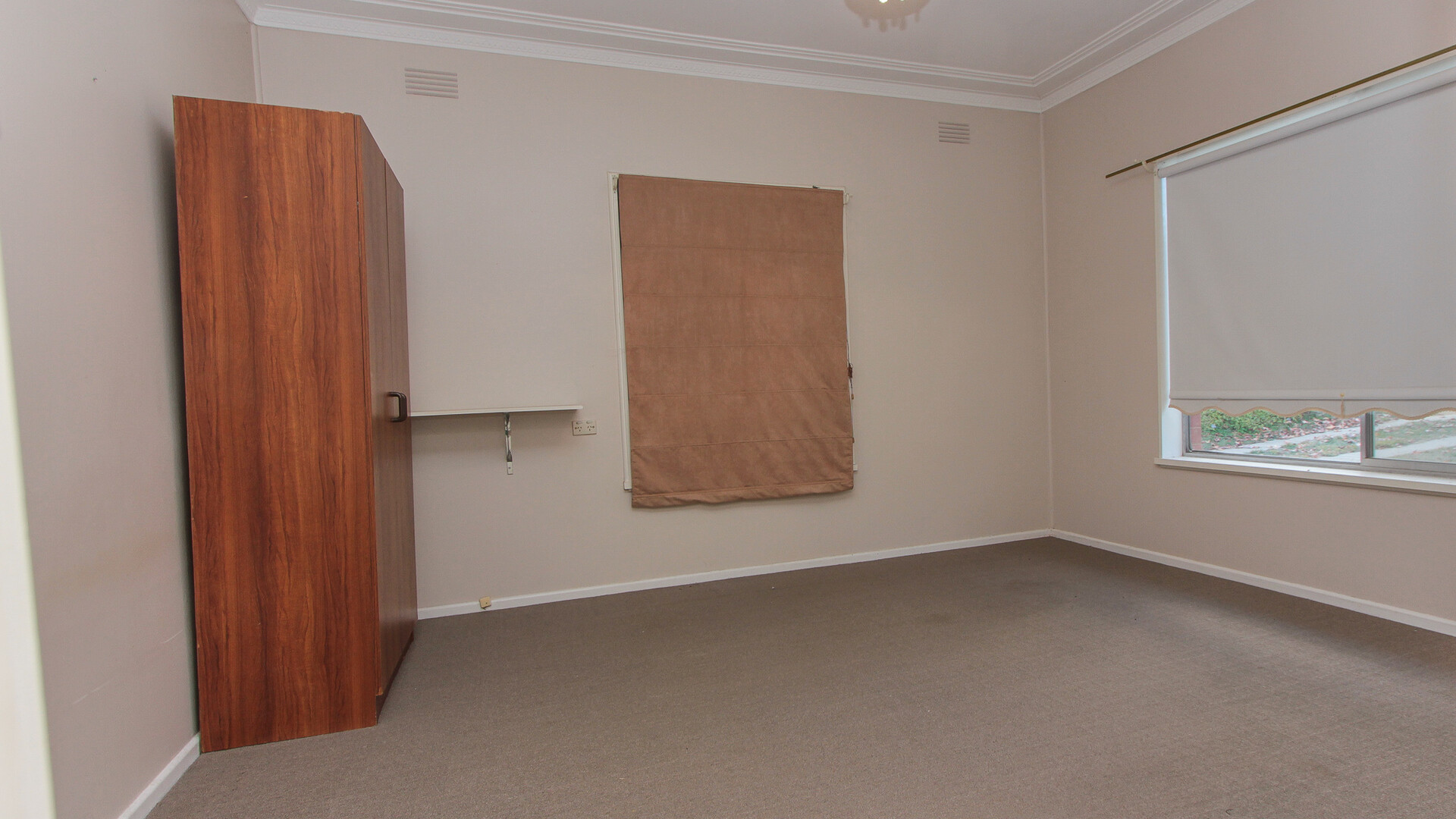68 Twynam Street, Narrandera NSW 2700 - photo 7