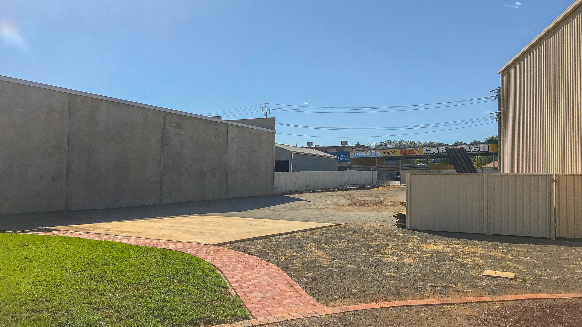 29 Acacia Avenue, Leeton NSW 2705 - photo 3