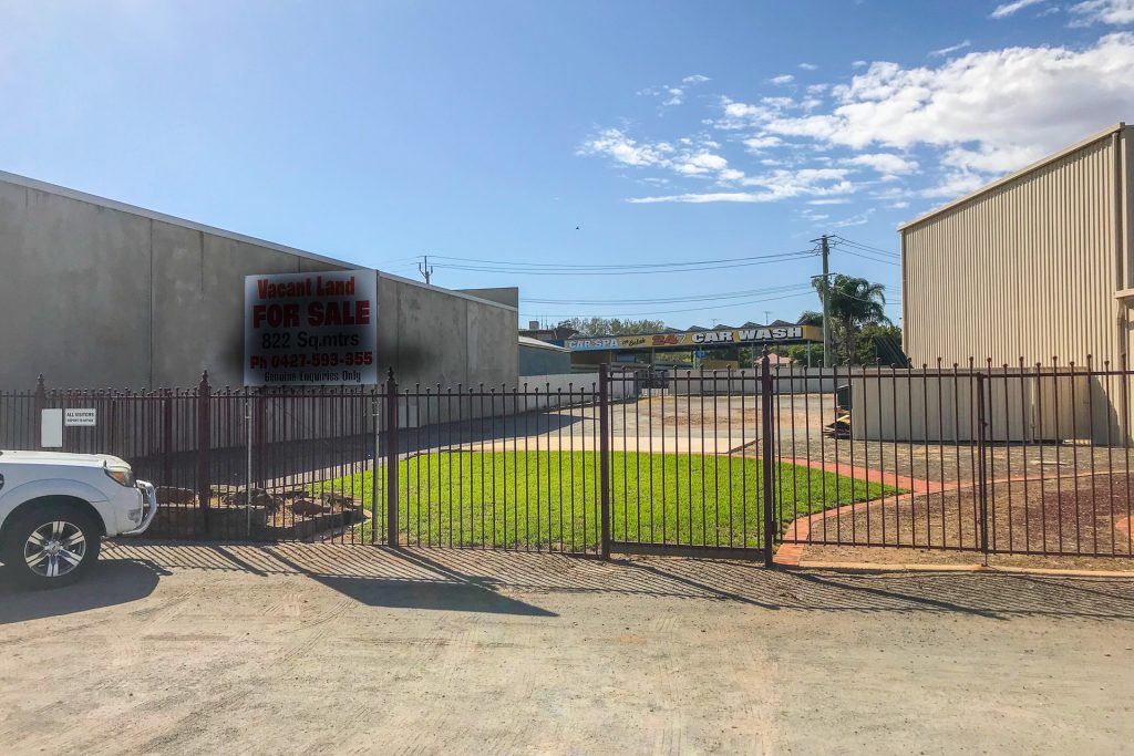 29 Acacia Avenue, Leeton NSW 2705 - photo 5