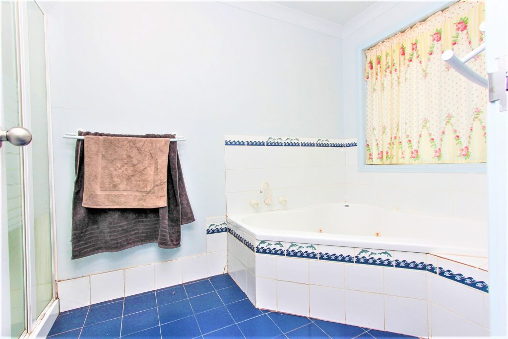 621 Barellan Road, Narrandera NSW 2700 - photo 16