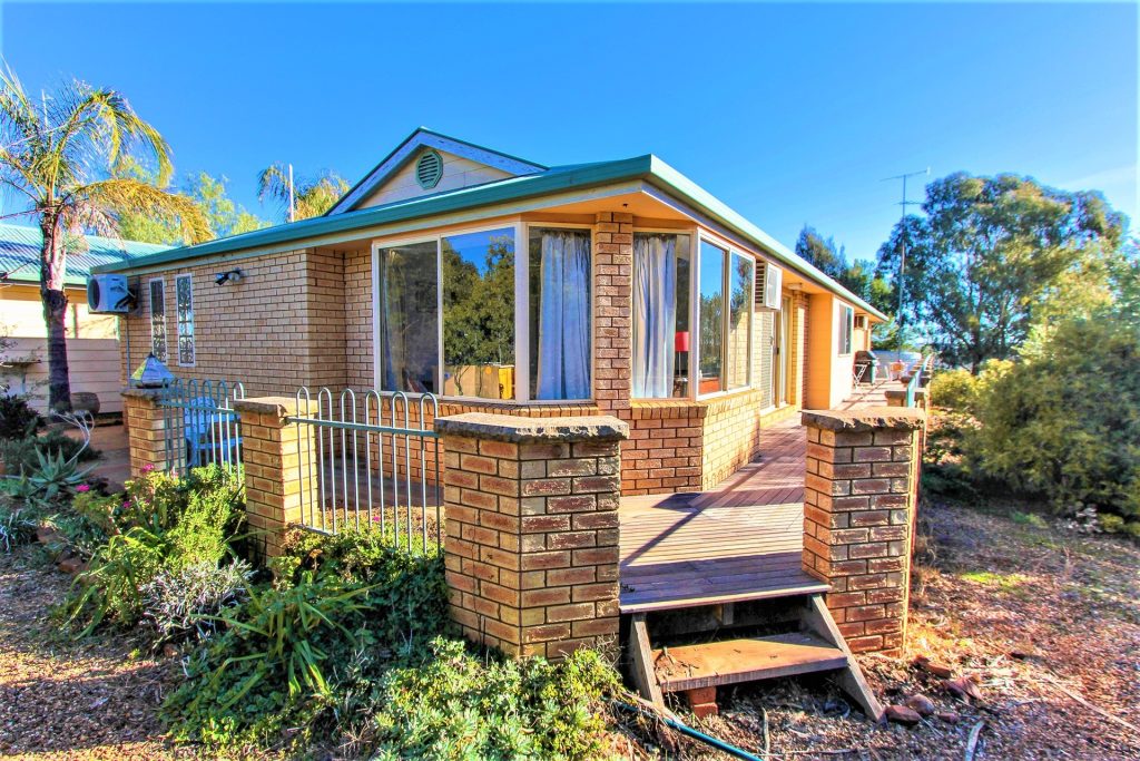 621 Barellan Road, Narrandera NSW 2700 - photo 4