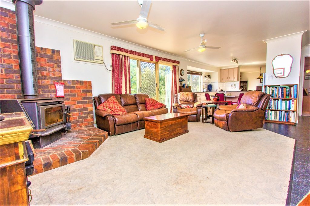 621 Barellan Road, Narrandera NSW 2700 - photo 6