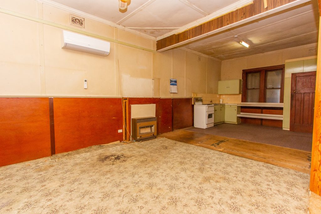 41 Arthur Street, Narrandera NSW 2700 - photo 3