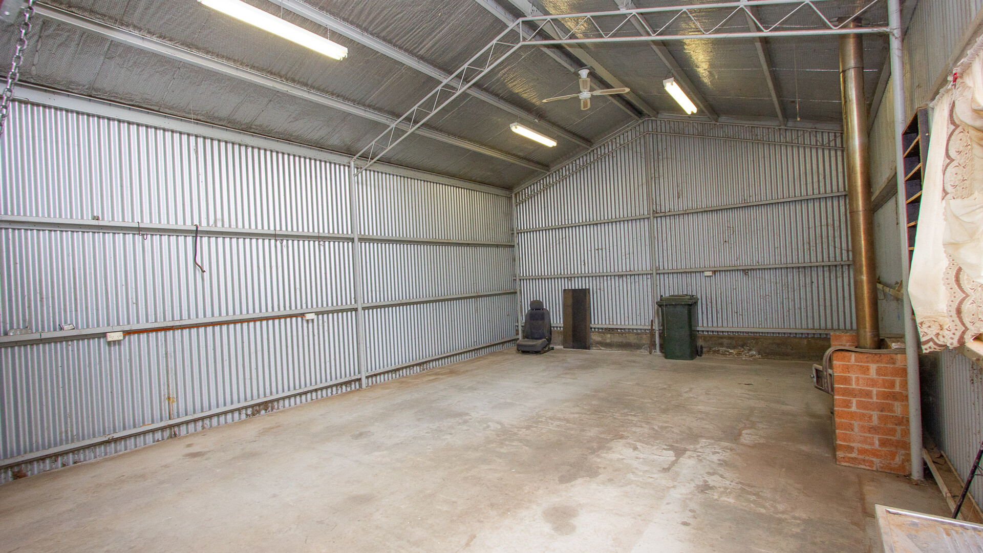 41 Arthur Street, Narrandera NSW 2700 - photo 9