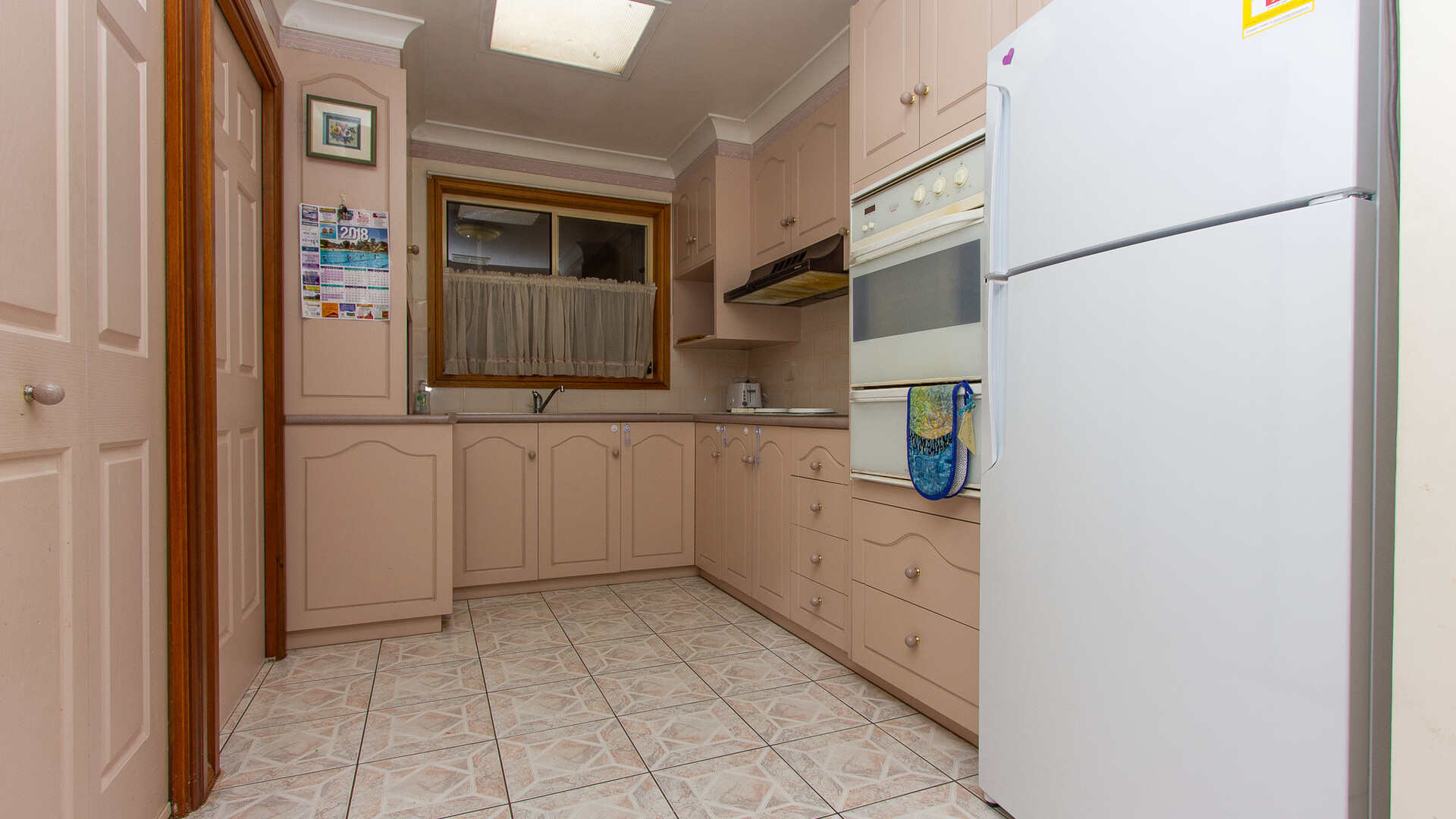 26 Midgeon Street, Narrandera NSW 2700 - photo 2
