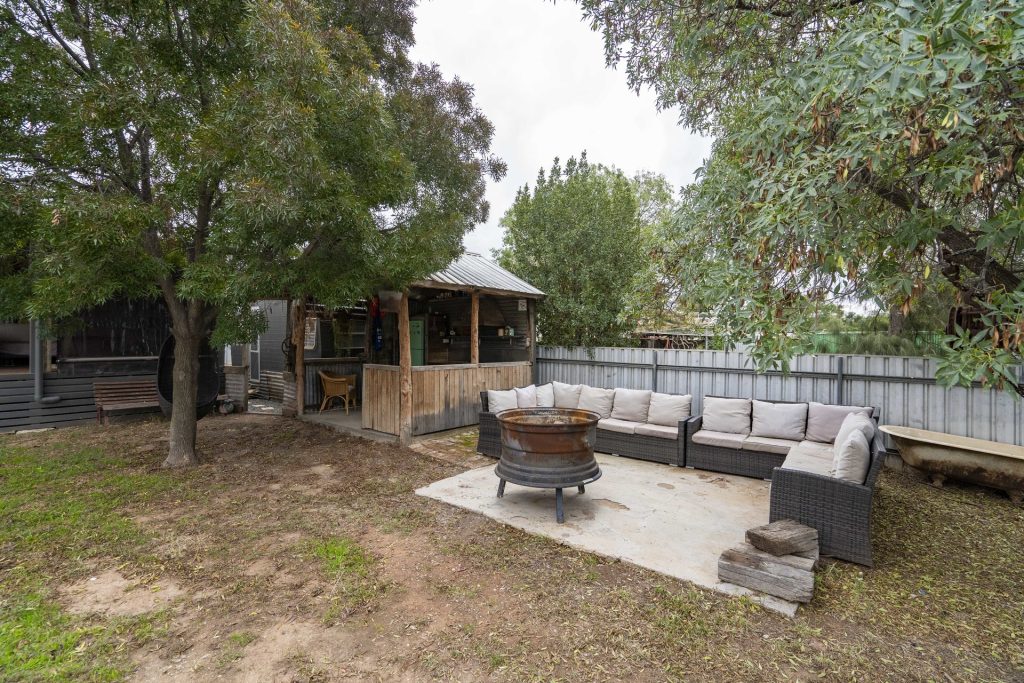 177 Vesper Street, Temora NSW 2666 - photo 15