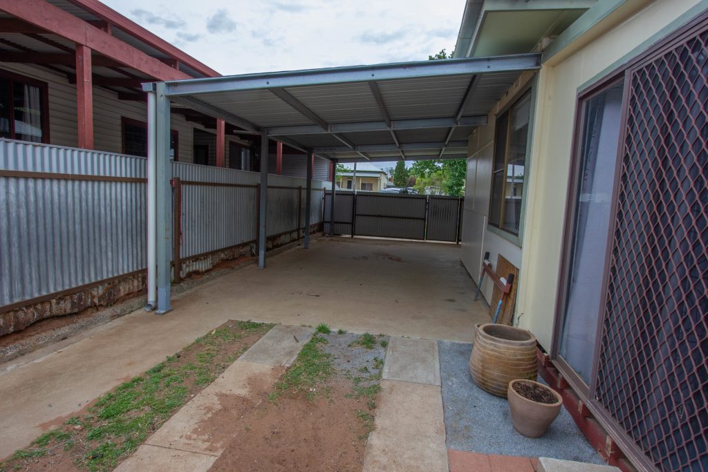8 Arthur Street, Narrandera NSW 2700 - photo 12