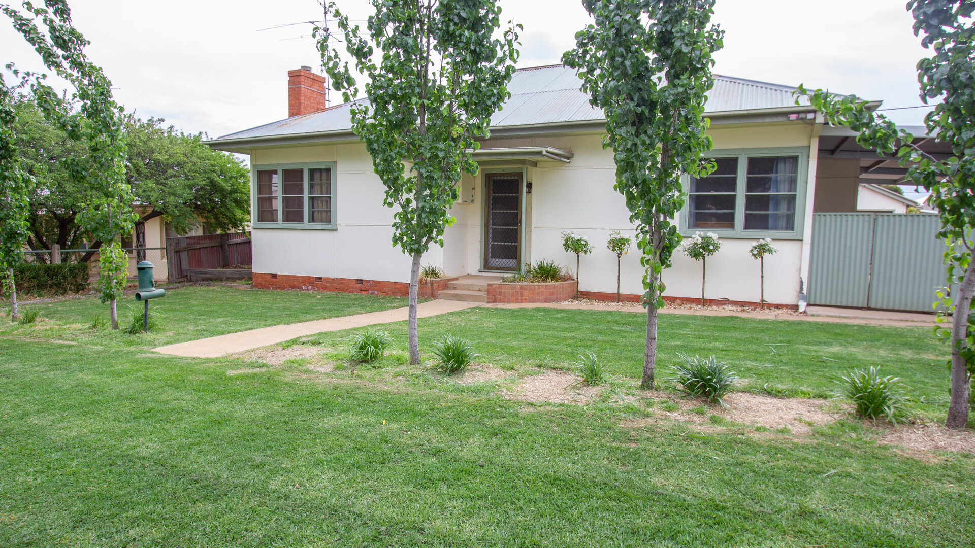 8 Arthur Street, Narrandera NSW 2700 - photo 14