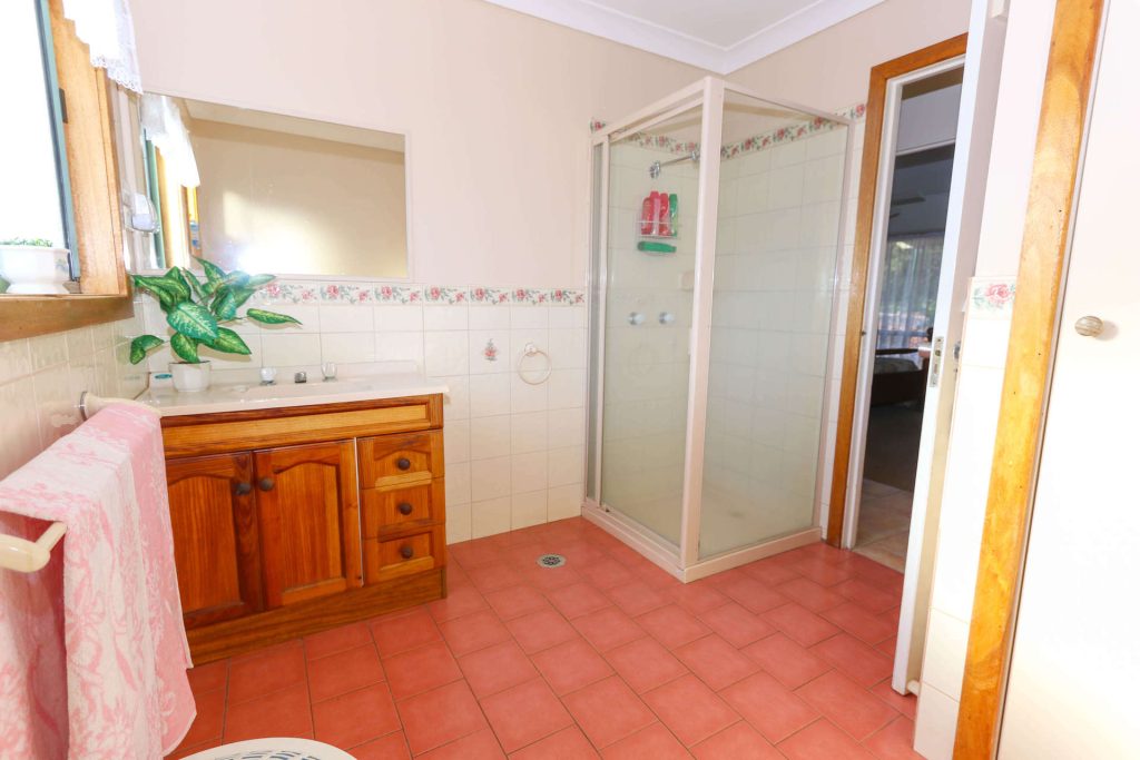 21 Cassiterite Street, Ardlethan NSW 2665 - photo 4