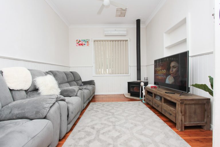 43 William Street, Narrandera NSW 2700 - photo 3