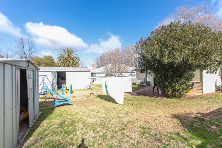 43 William Street, Narrandera NSW 2700 - photo 8