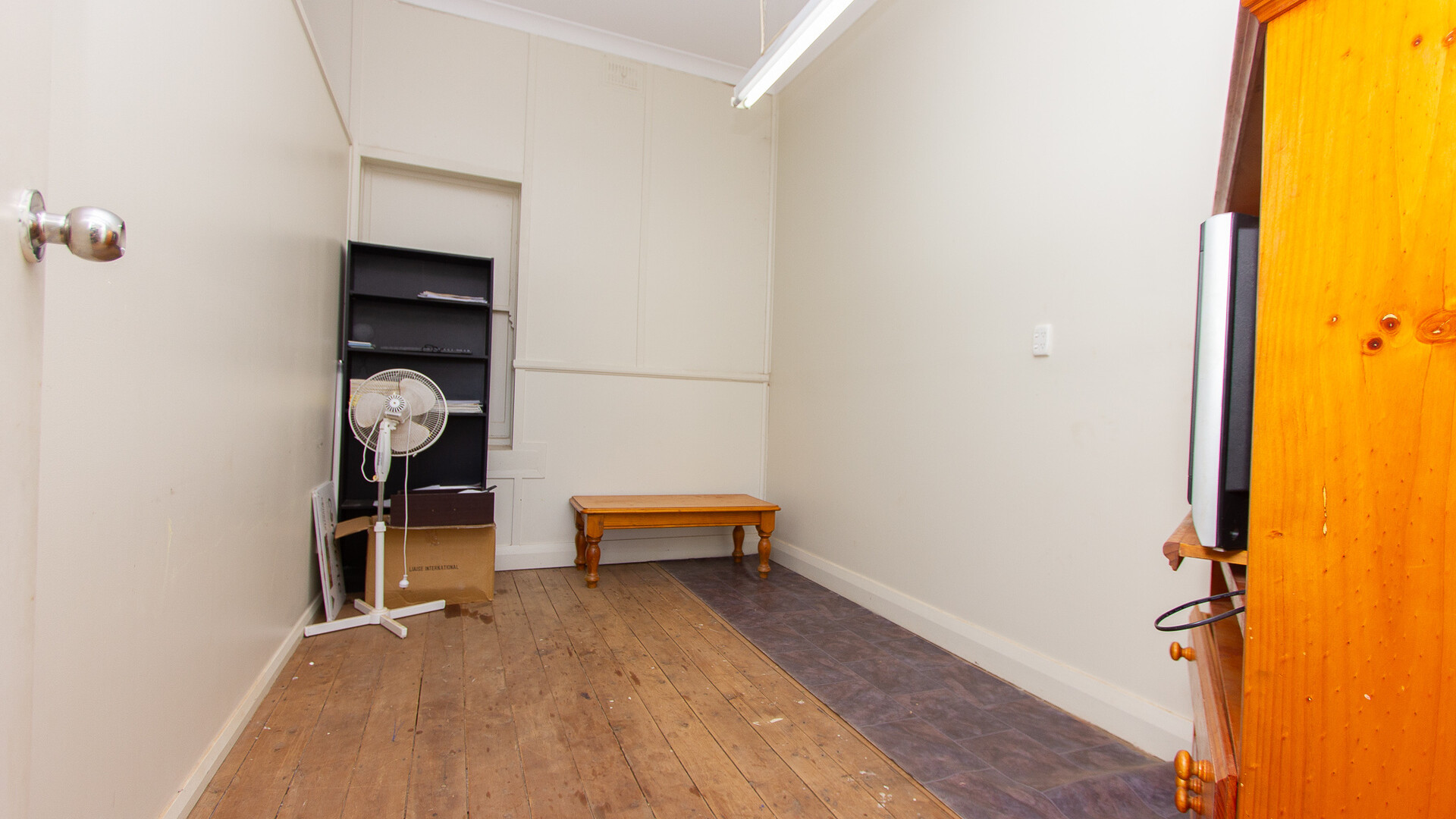 131 Green Street, Lockhart NSW 2656 - photo 5