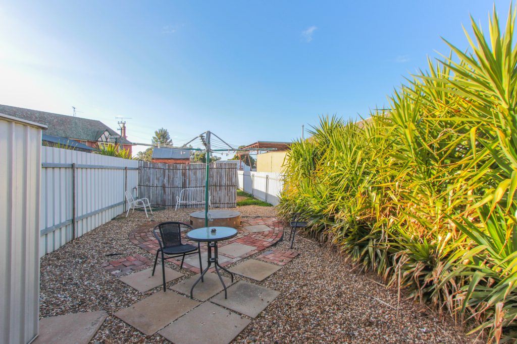 131 Green Street, Lockhart NSW 2656 - photo 8