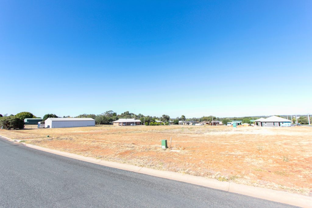 61 Boundary Road, Narrandera NSW 2700 - McGrath Riverina