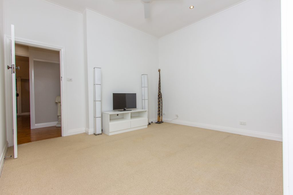 47 William Street, Narrandera NSW 2700 - photo 7