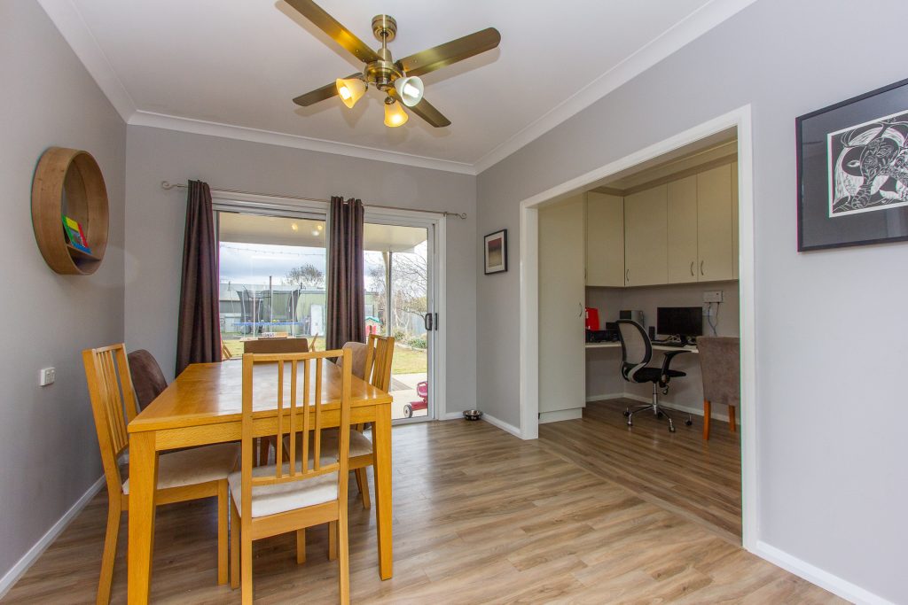 28 Hebden Street, Lockhart NSW 2656 - photo 5