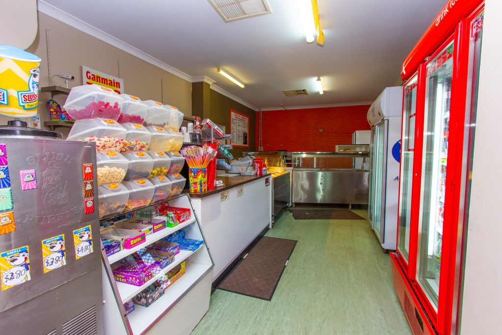 49 Adams Street, Narrandera NSW 2700 - photo 3