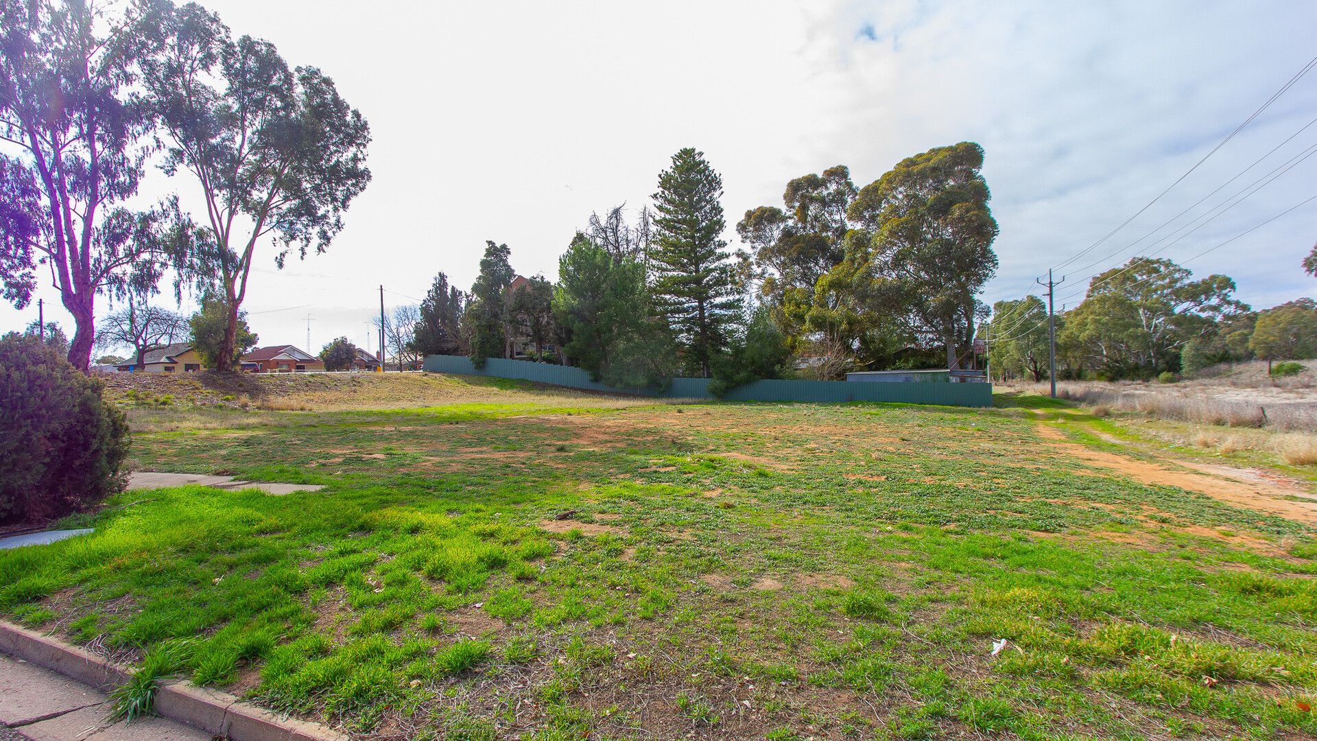 130-132 Larmer Street Street, Narrandera NSW 2700 - photo 5