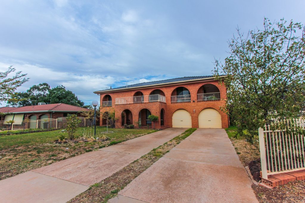 1 Japonica Place, Narrandera NSW 2700 - photo 13