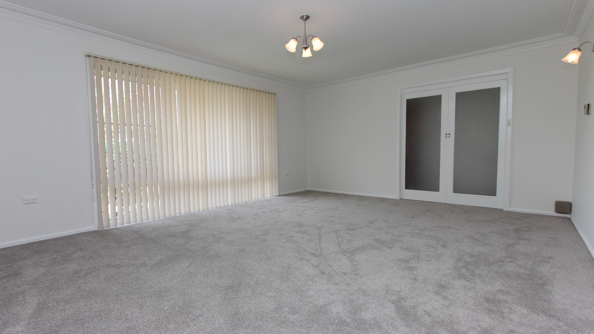3 Victoria Avenue, Narrandera NSW 2700 - photo 4